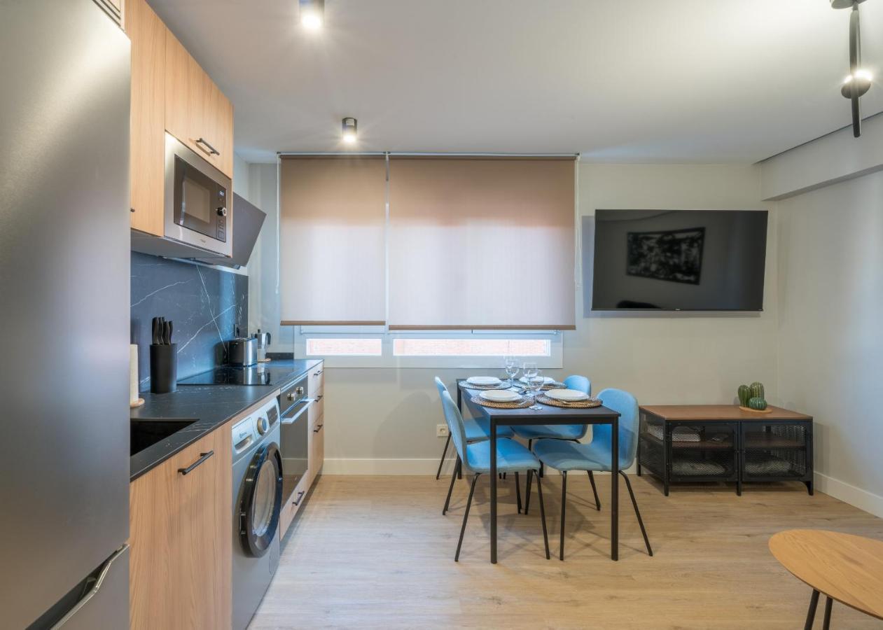 Villa Hita Apartment By People Rentals Bilbao Exteriör bild