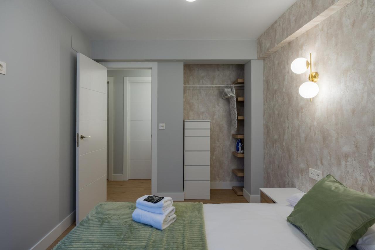 Villa Hita Apartment By People Rentals Bilbao Exteriör bild